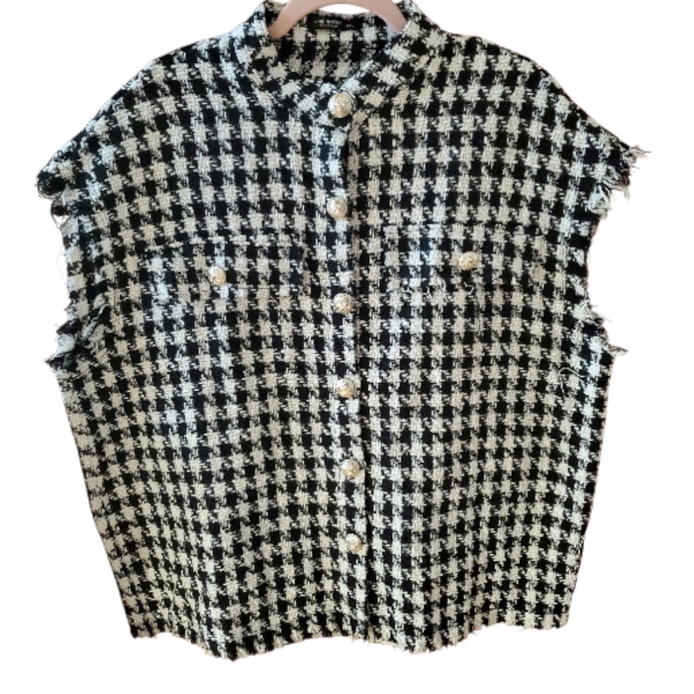 SHEIN Black and White Houndstooth Vest